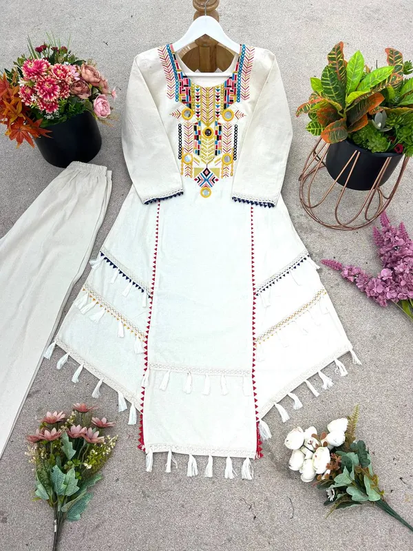 Noor_Multicolor_Embroidered_Designer_Kurta