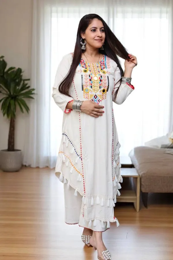 Noor_Multicolor_Embroidered_Designer_Kurta