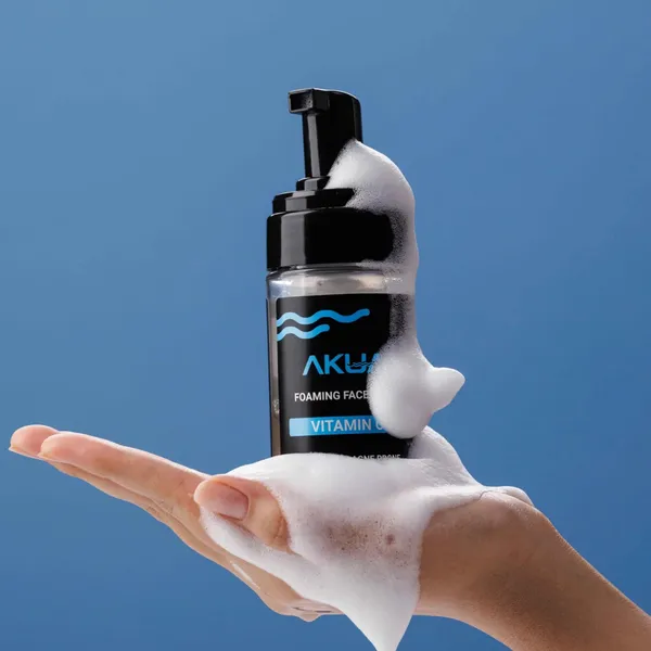 Vitamin_C_Foaming_Face_Wash