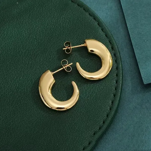 Golden_Curve_Luxe_Hoops_Default_Title