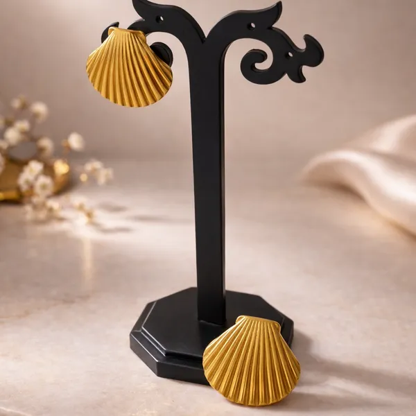 Golden_Sea_Shell_Studs_Default_Title