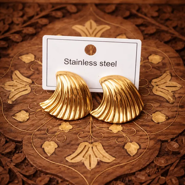 Golden_Wave_Crest_Studs_Default_Title