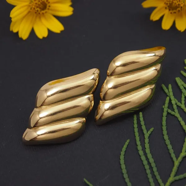 Golden_Ripple_Wing_Studs_Default_Title