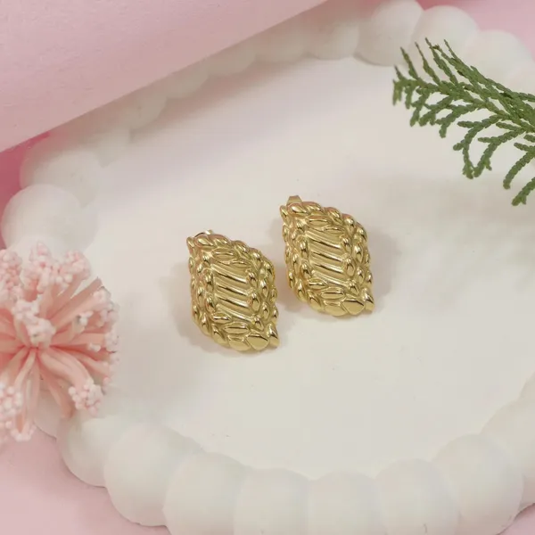 Golden_Textured_Leaf_Studs_Default_Title