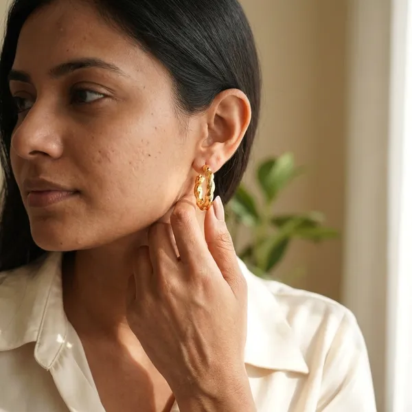 Elegant_Premium_Gold_Hoop_Earrings_Default_Title