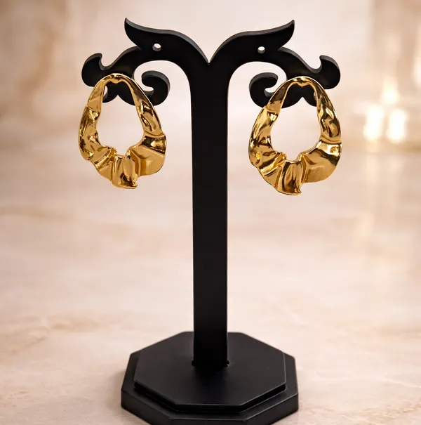 Organic_Sculpted_Gold_Stud_Earrings_Default_Title
