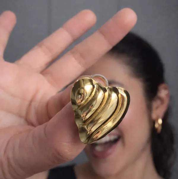Ripple_Heart_Gold_Stud_Earrings_Default_Title