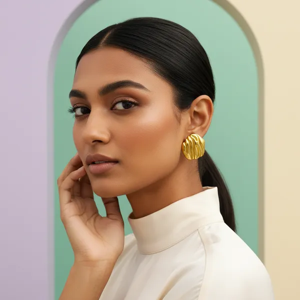 Aurora_Sculpt_Gold_Stud_Earrings_Default_Title