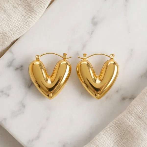 Gold_Heart_Hoop_Earrings_Default_Title