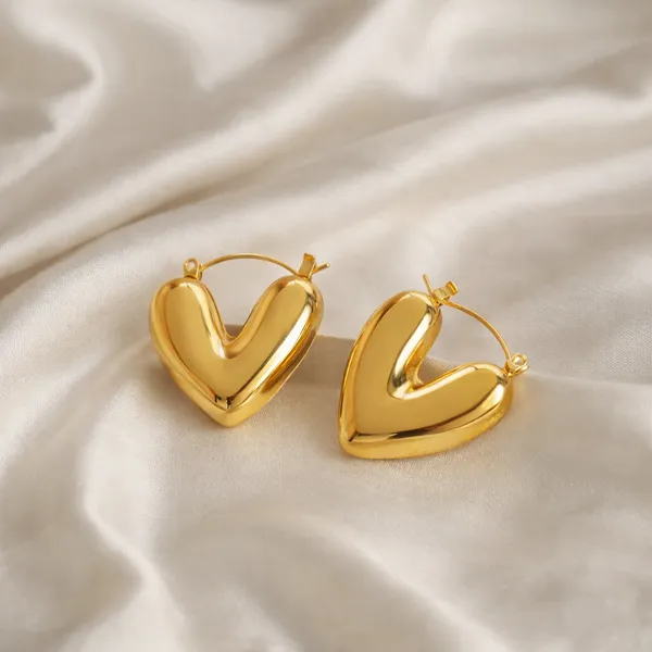 Gold_Heart_Hoop_Earrings_Default_Title