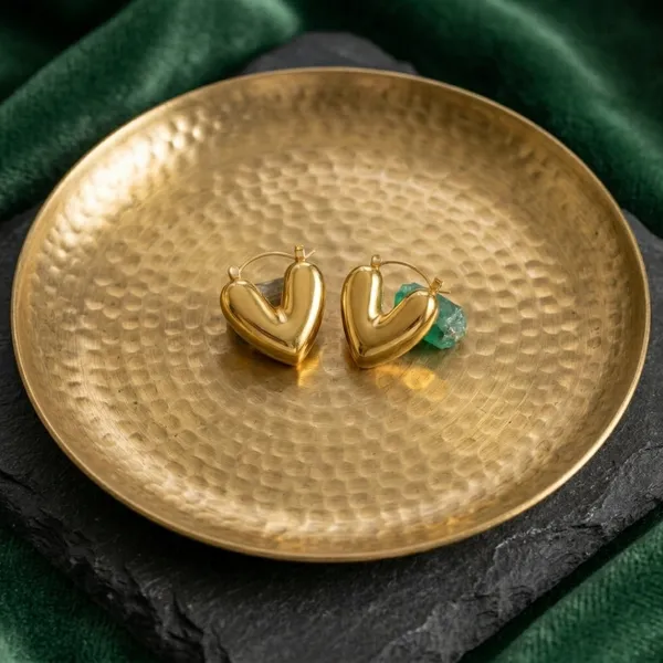 Gold_Heart_Hoop_Earrings_Default_Title