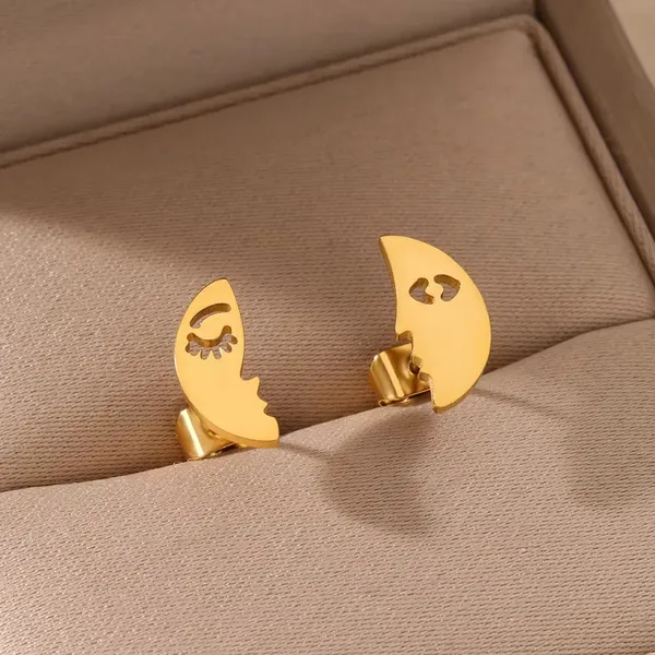 Celestial_Muse_Moon_Stud_Earrings_Default_Title