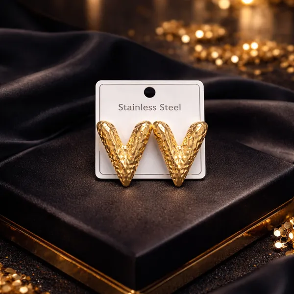 Aurea_Ripple_Heart_Stud_Earrings_Default_Title