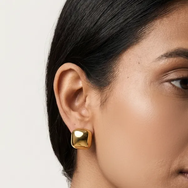 Luxe_Cushion_Gold_Stud_Earrings_Default_Title