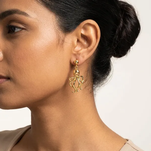 Golden_Octavia_Drop_Earrings_Default_Title
