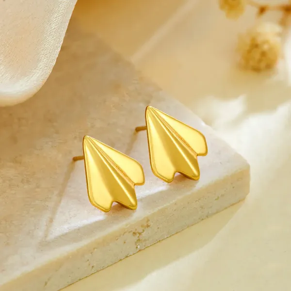 Arrow_Luxe_Stud_Earrings_Default_Title