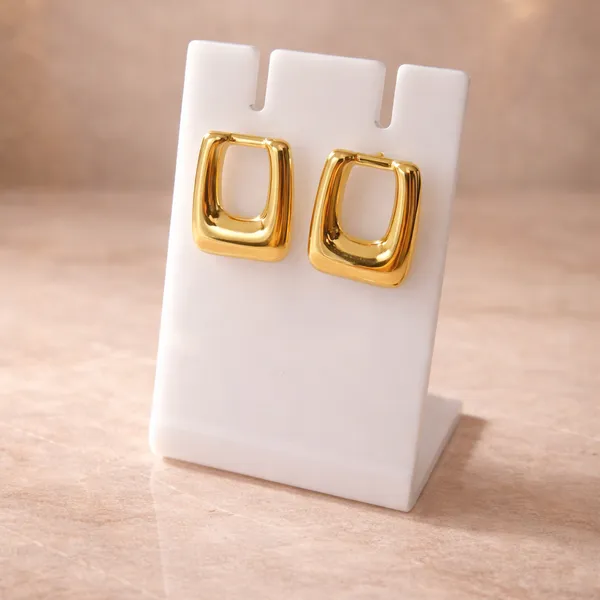 Auro_Modern_Square_Stud_Default_Title
