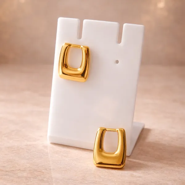 Auro_Modern_Square_Stud_Default_Title