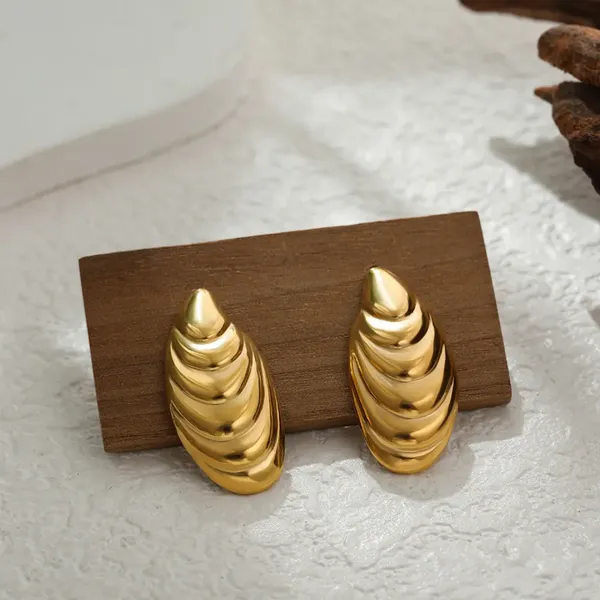 Shellcrest_Layered_Luxe_Earrings_Default_Title