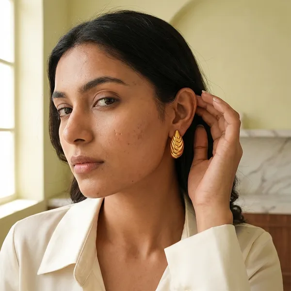 Shellcrest_Layered_Luxe_Earrings_Default_Title