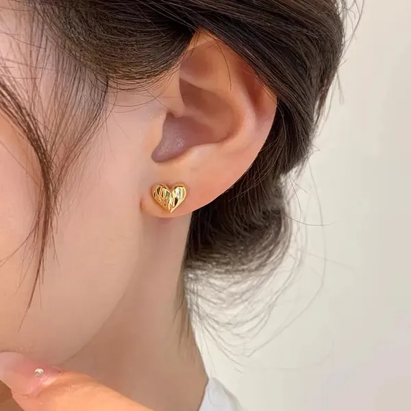 Pleated_Heart_Korean_Stud_Earrings_Default_Title