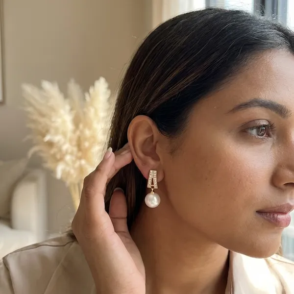 Korean_Crystal_Drop_Pearl_Earrings_Default_Title