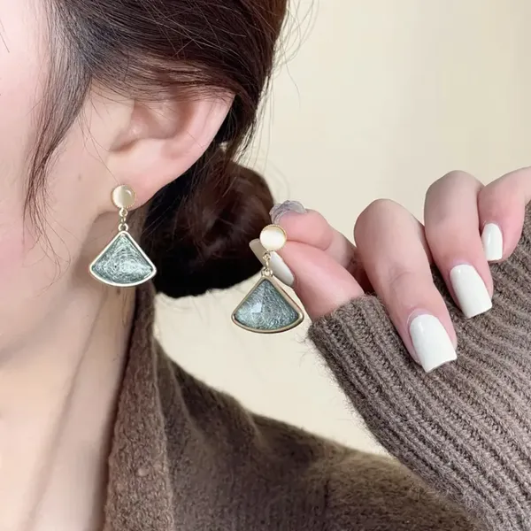 Aurelia_Frost_Korean_Drop_Earrings_Default_Title