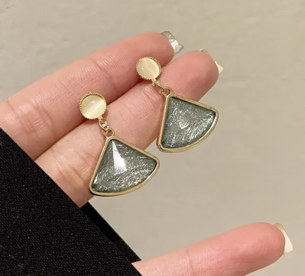 Aurelia_Frost_Korean_Drop_Earrings_Default_Title
