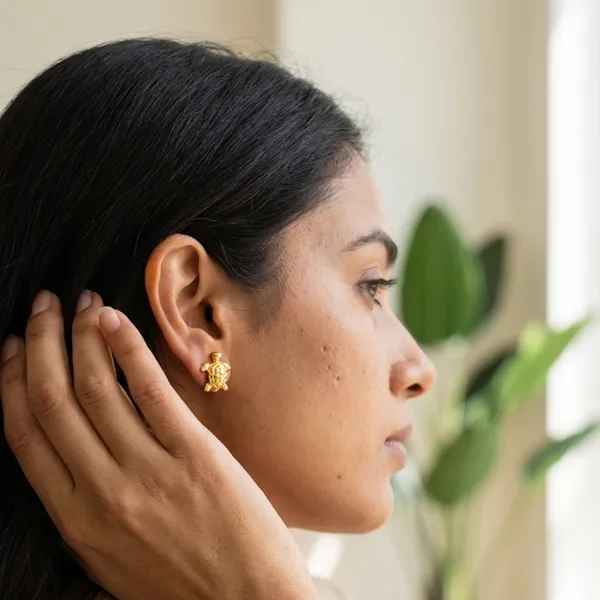 Goodluck_Tortoise_Stud_Earrings_Default_Title
