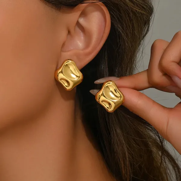 Molten_Gold_Sculpt_Studs_Default_Title