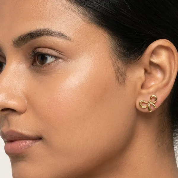 Gold_Bow_Stud_Earrings_Default_Title