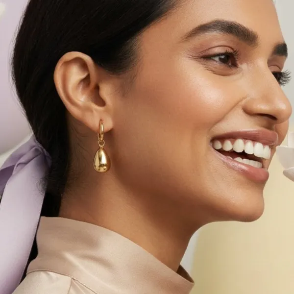 Aurelia_Droplet_Luxe_Hoops_Default_Title