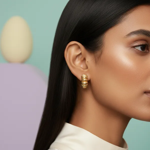 Oria_Sculpted_Rib_Luxe_Studs_Default_Title
