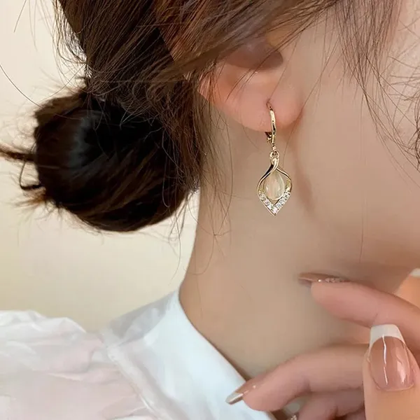 Homiblend_Crystal_Drop_Earrings_Pearl_White_Default_Title