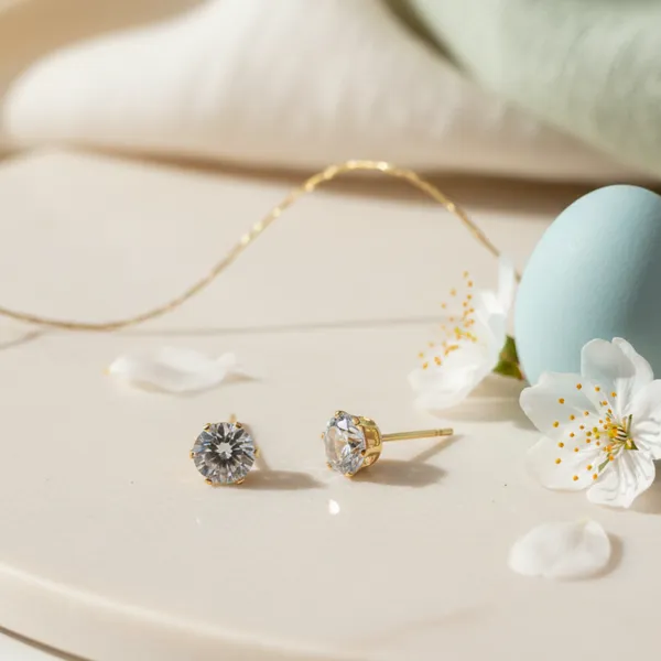 Round_Solitaire_Crystal_Stud_Earrings_Default_Title