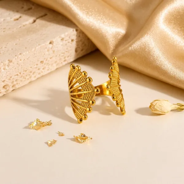 Solmira_Fan_Gold_Ring_Default_Title