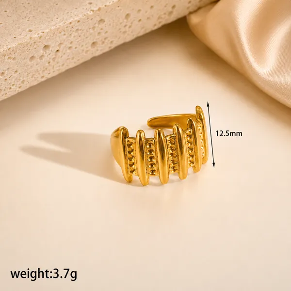 Veltrise_Gold_Ring_Default_Title