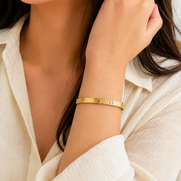 Classic_Screw_Gold_Bracelet_Default_Title