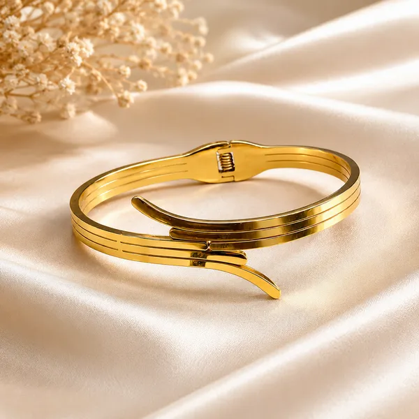 Twist_Nail_Cuff_Bracelet_Default_Title
