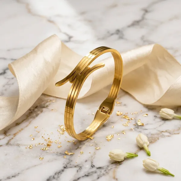 Twist_Nail_Cuff_Bracelet_Default_Title