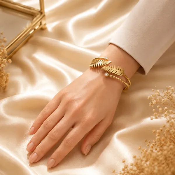 Aureon_Leaf_Lock_Bracelet_Default_Title