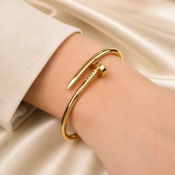 Infinity_Nail_Bracelet_Default_Title
