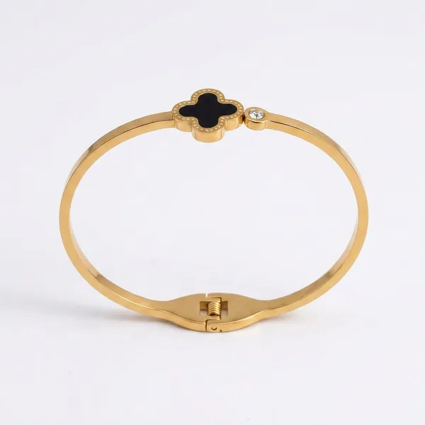 Noire_Clover_Gold_Bracelet_Default_Title