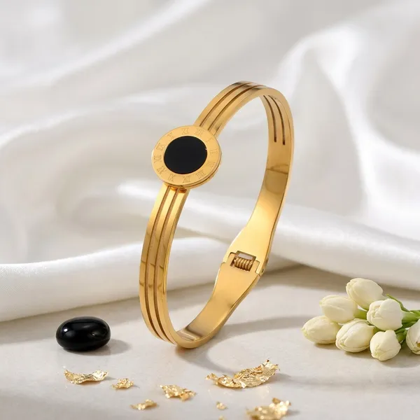 Imperial_Roman_Noir_Bracelet_Default_Title