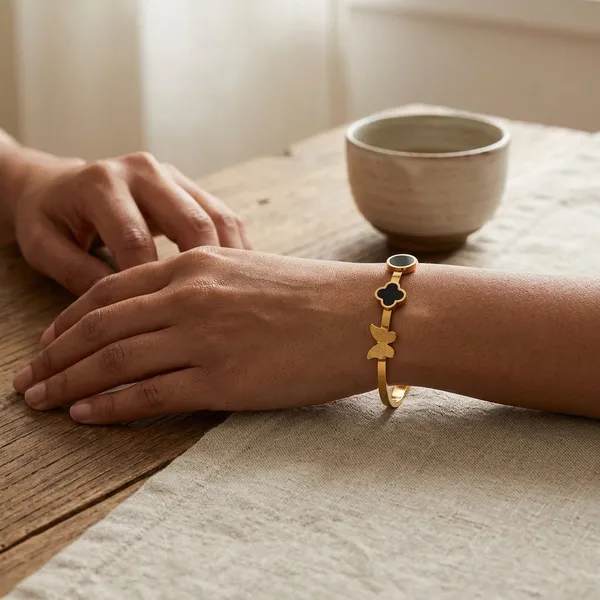 Celeste_Noir_Butterfly_Bracelet_Default_Title