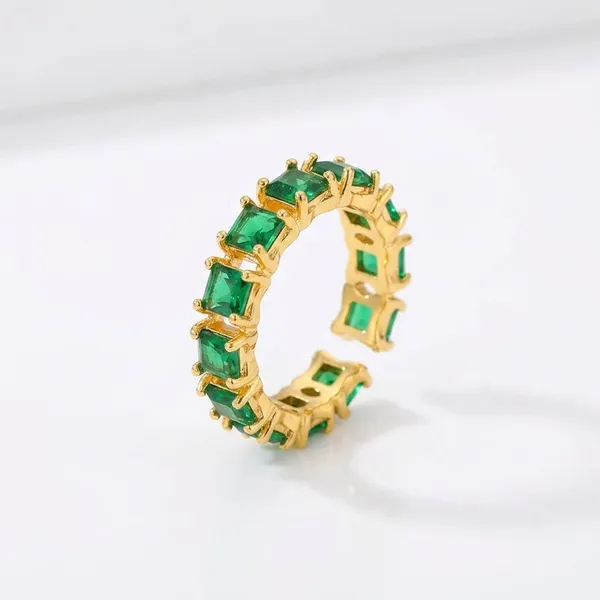 Emerelle_Royale_Ring_Green_Default_Title