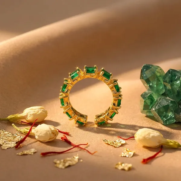 Emerelle_Royale_Ring_Green_Default_Title