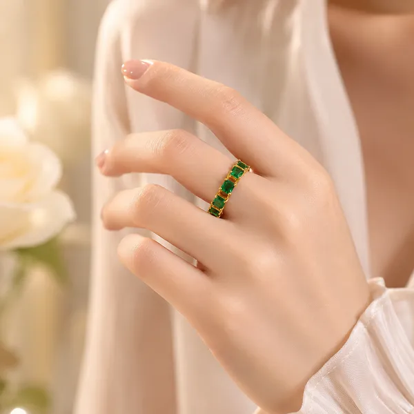 Emerelle_Royale_Ring_Green_Default_Title