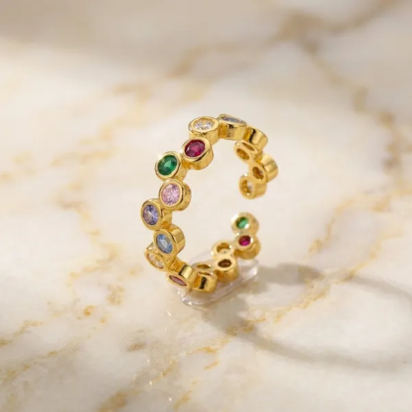 Rainbow_Crystal_Ring_Default_Title