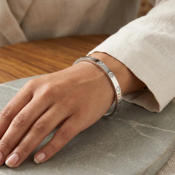 Silver_Heart_Bracelet_Default_Title